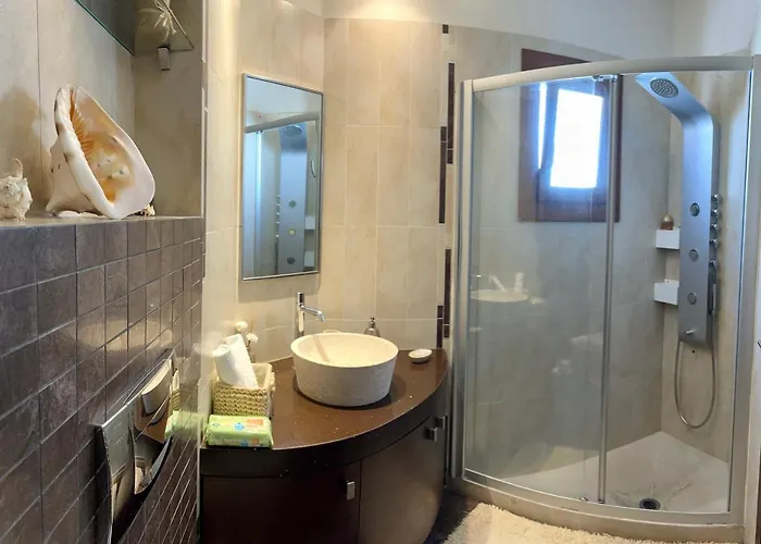 Anatoli Luxury