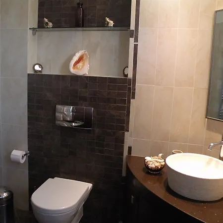 Anatoli Luxury *